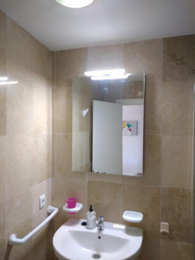 Lovely 2 Bedroom Holiday Apartment in Central Caleta de Fuste Exterior foto
